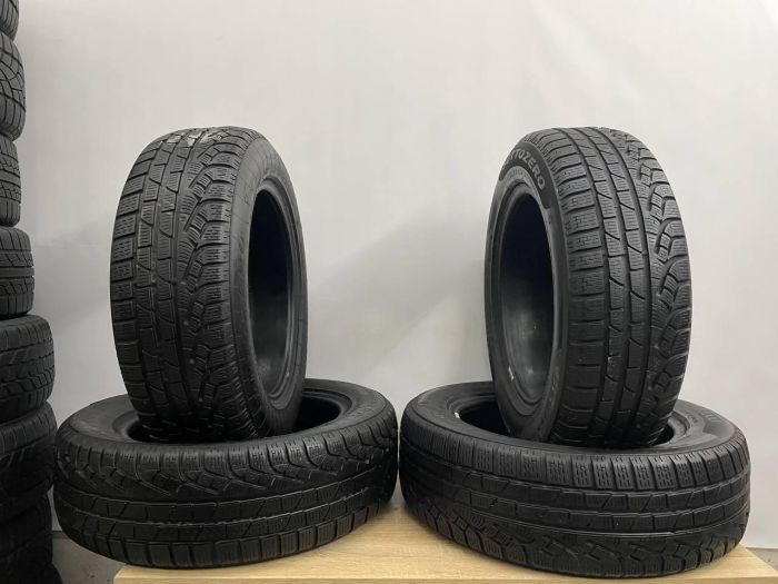 Шини Комплект Pirelli 205/65 r17зима Гума