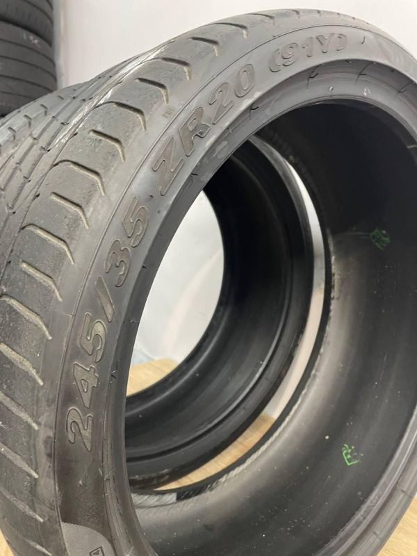 Шини Пара Pirelli 245/35 r20 Літо Гума на сезон