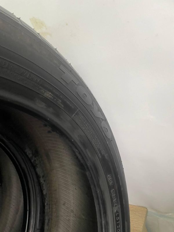 Шини Комплект Toyo 225/55 r19 Літо Гума