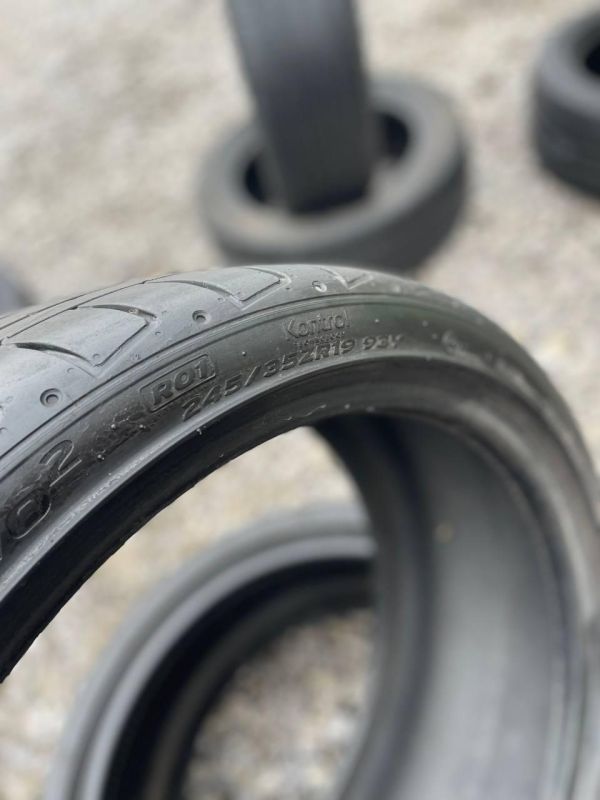 Шини Пара Hankook 245/35 r19 ЛІто Гума