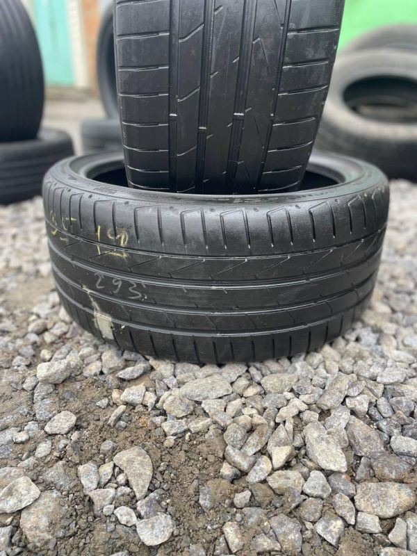 Шини Пара Hankook 245/35 r19 ЛІто Гума