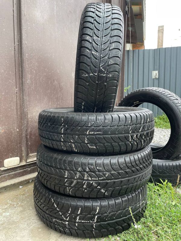 Шини Комплект sava 175/65 r15 зима гума