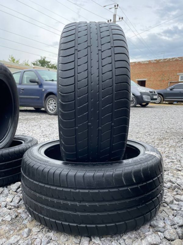 Шини Пара Dunlop 225/45 r17 run flat Літо гума