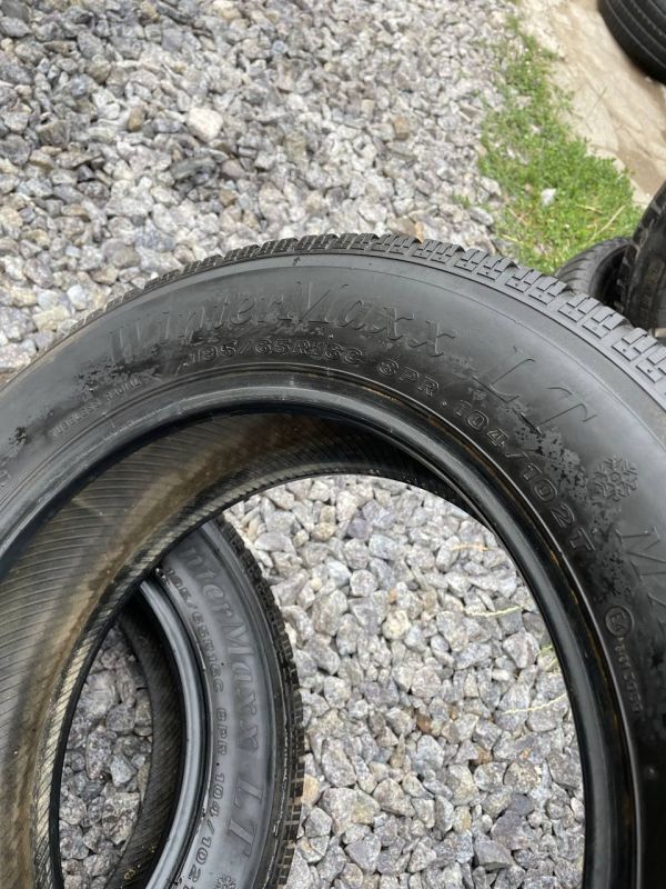 Шини Пара maxxis 195/65 r16с зима гума