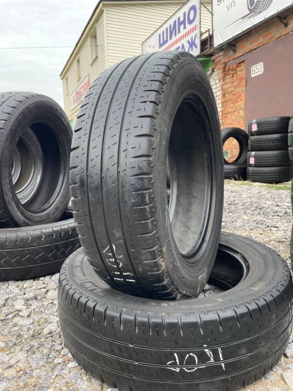 Пара Michelin 195/65 r16c літо гума