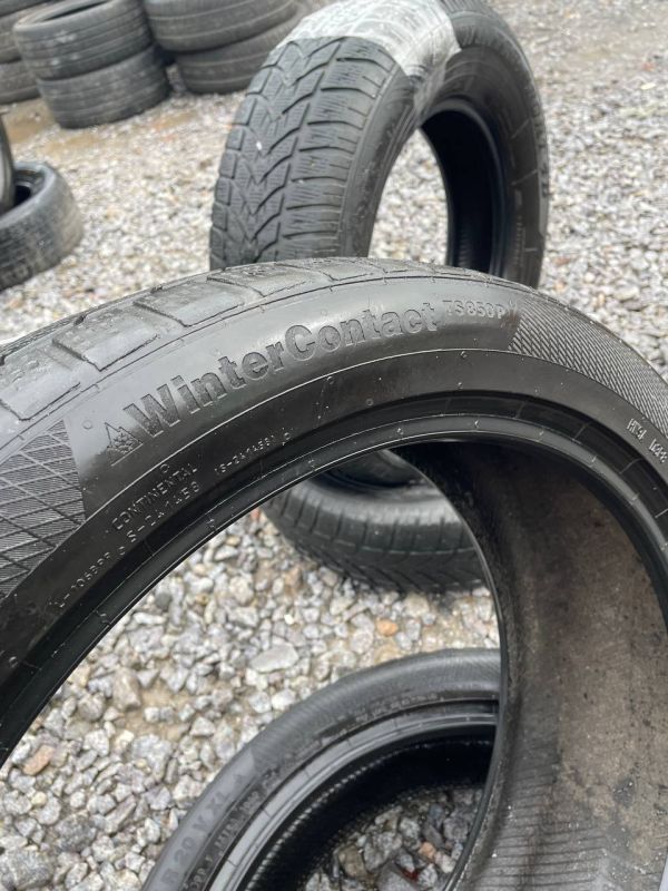 Шини пара Continental 235/45 r20 зима Гума