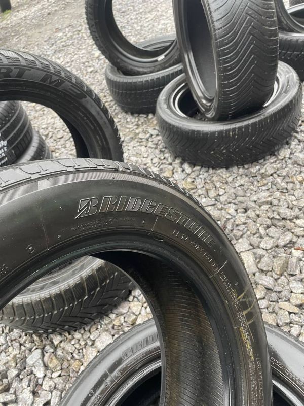 Шини пара Bridgestone 195/60 r16 зима Гума