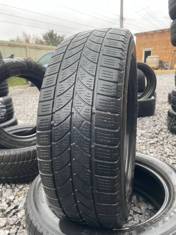Шини пара Bridgestone 195/60 r16 зима Гума