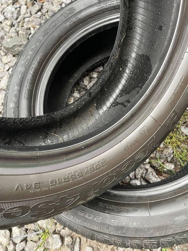 Шини пара Goodyear 205/55 r16 зима Гума