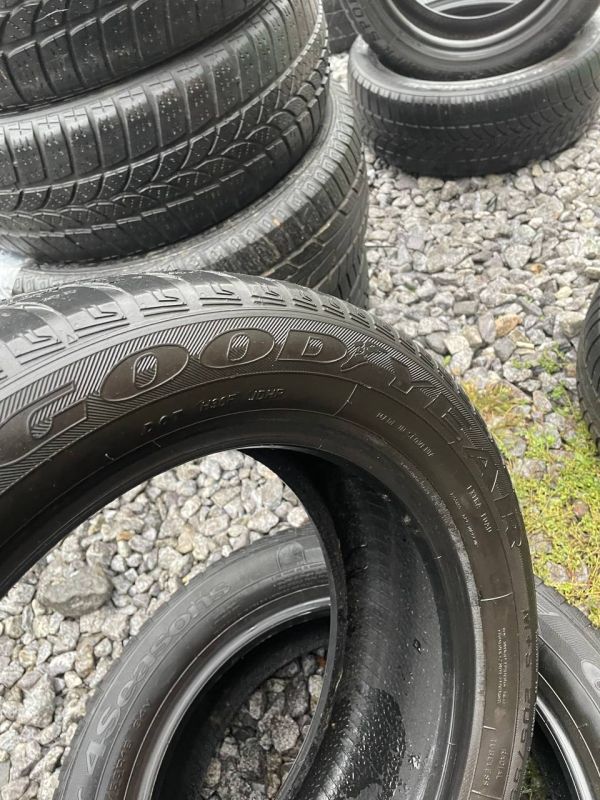 Шини пара Goodyear 205/55 r16 зима Гума