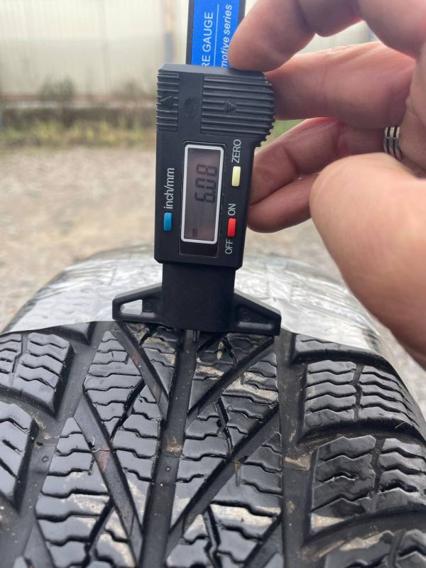 Шини пара Gislaved 185/65 r15 зима Гума