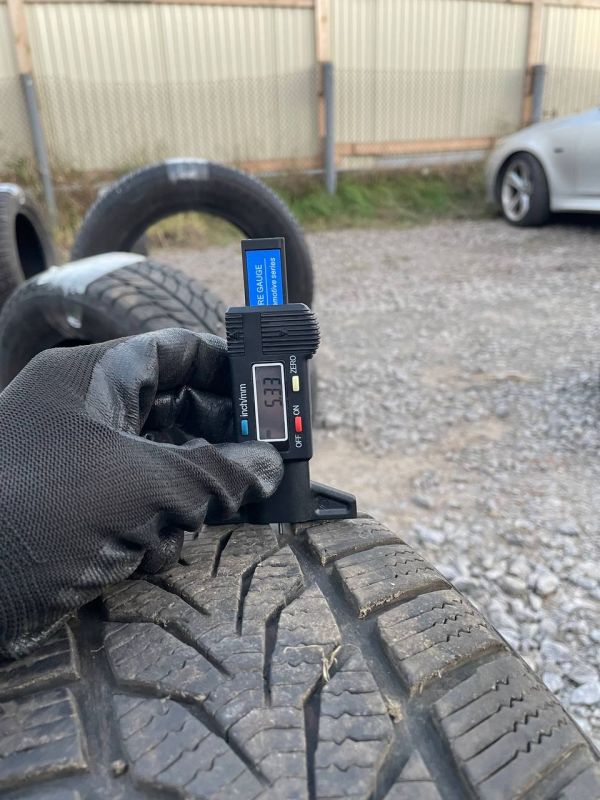 Шини пара 185/60 r15 зима Гума