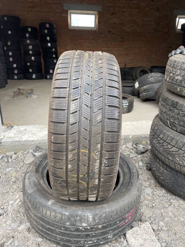 Шина Одіночка Pirelli 245/55 r17