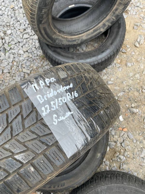 Шини пара Bridgestone 225/50 r16 зима Гума