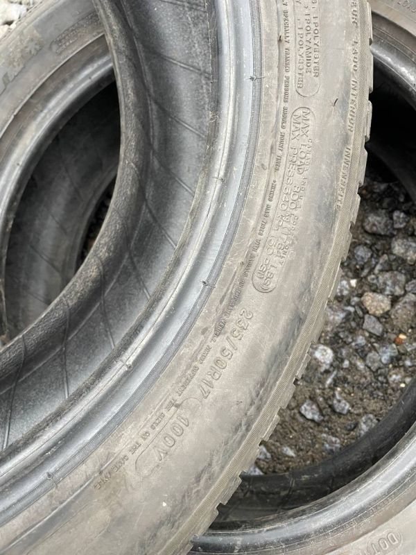 Шини пара Michelin 235/50 r17 зима Гума