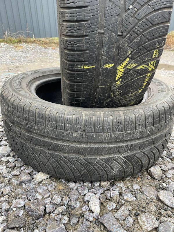 Шини пара Michelin 235/50 r17 зима Гума