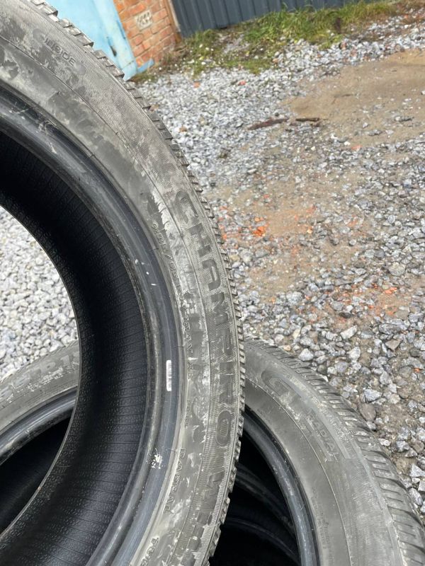 Шини комплект 235/55 r18 зима Гума