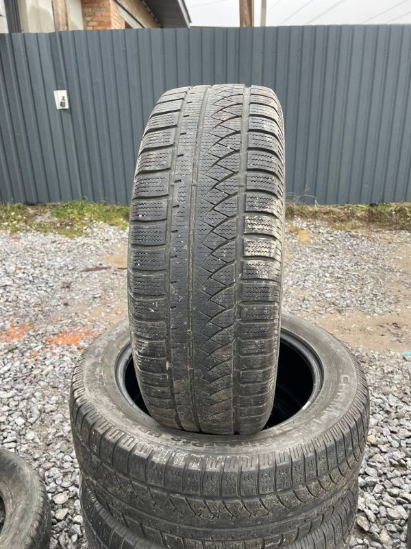 Шини комплект 235/55 r18 зима Гума