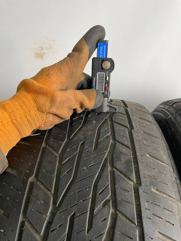 Шини пара Continental 225/55 r18 літо Гума