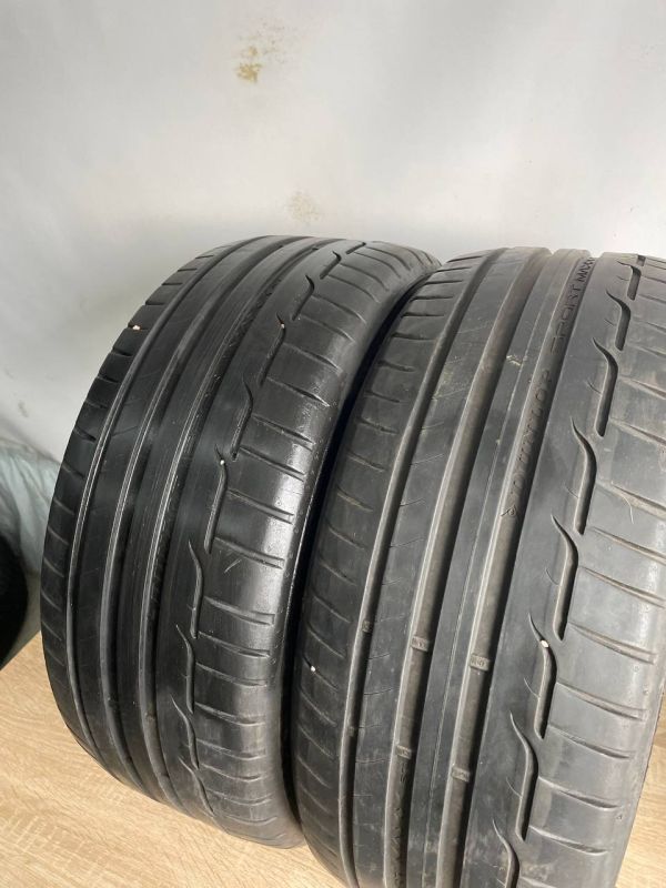 Шини пара Dunlop 215/40 r17 літо Гума
