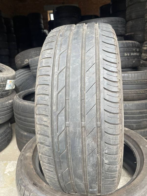 Шина одіночка/пара 215/50 r18 літо