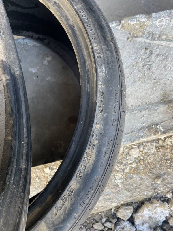Шини пара Nexen 215/40 r18 літо Гума