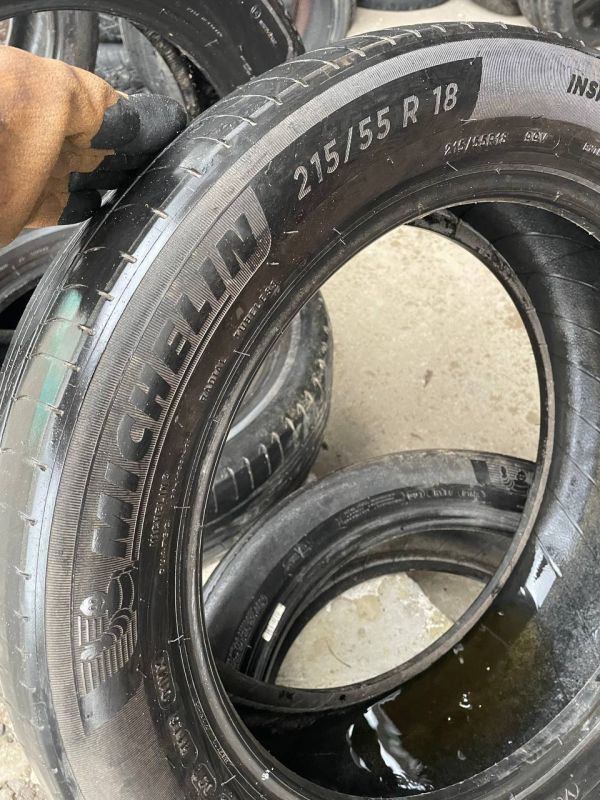 Шини пара Michelin 215/55 r18 літо Гума