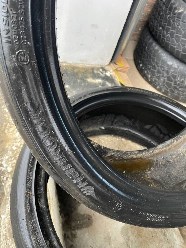 Шини пара Hankook 225/35 r18 літо Гума