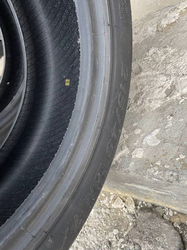 Шини пара Pirelli 215/45 r17 літо Гума