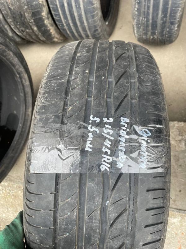 Шини розпаровка Bridgestone 215/45 r16 літо Гума