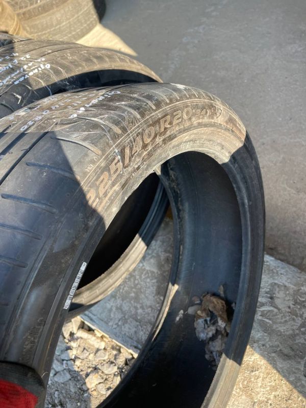 Шина одіночка Pirelli 225/40 r20 літо Гума