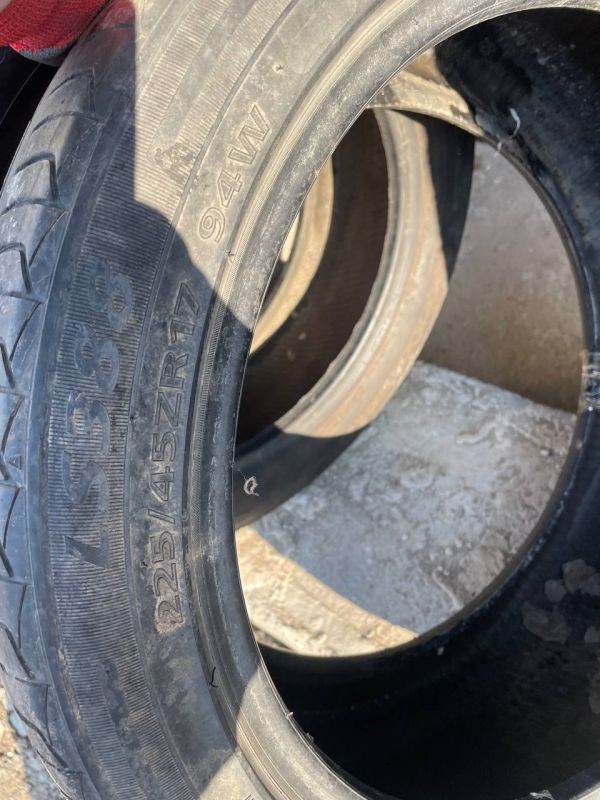 Шина одіночка Hankook 225/45 r17