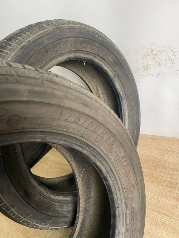 Шини пара Dunlop 175/60 r15 літо Гума