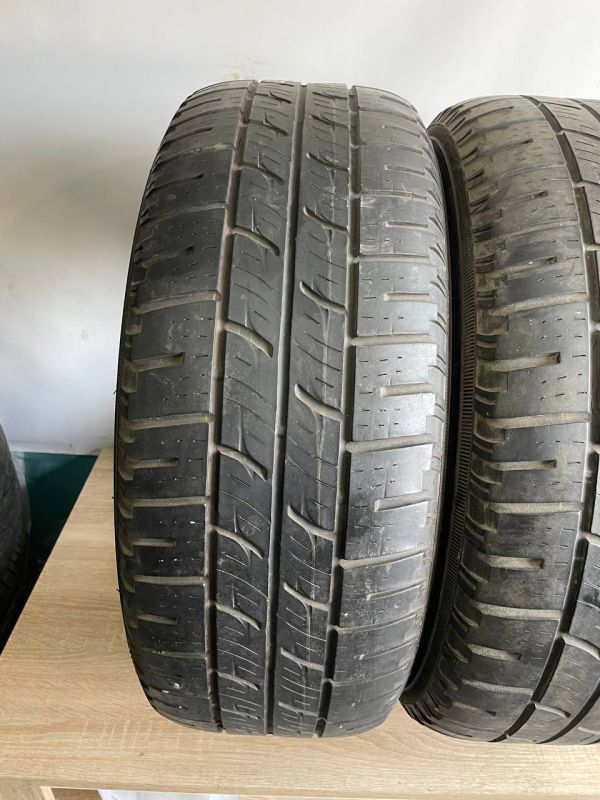 Шини пара Pirelli 255/55 r19 літо Гума
