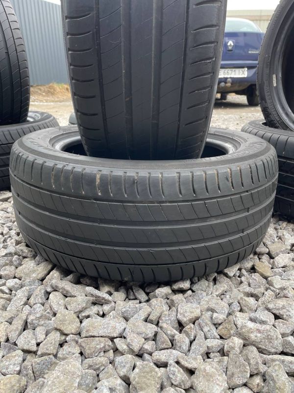 Шини пара Michelin 225/50 r16 літо Гума