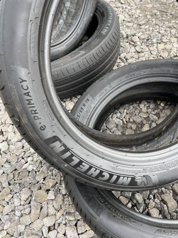 Шини комплект або пара Michelin 205/55 r19 літо Гума