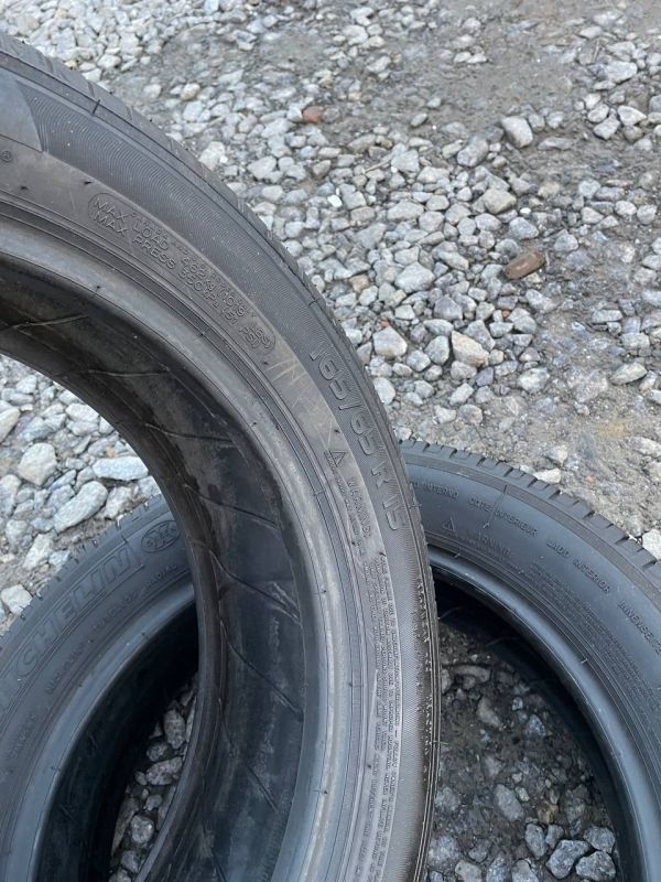 Шини пара Michelin 165/65 r15 літо Гума