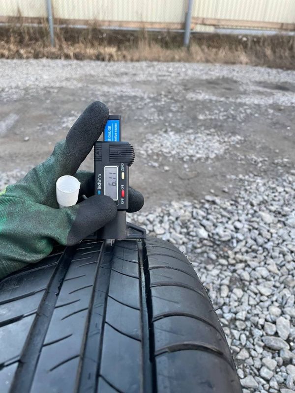 Шини пара Michelin 165/65 r15 літо Гума