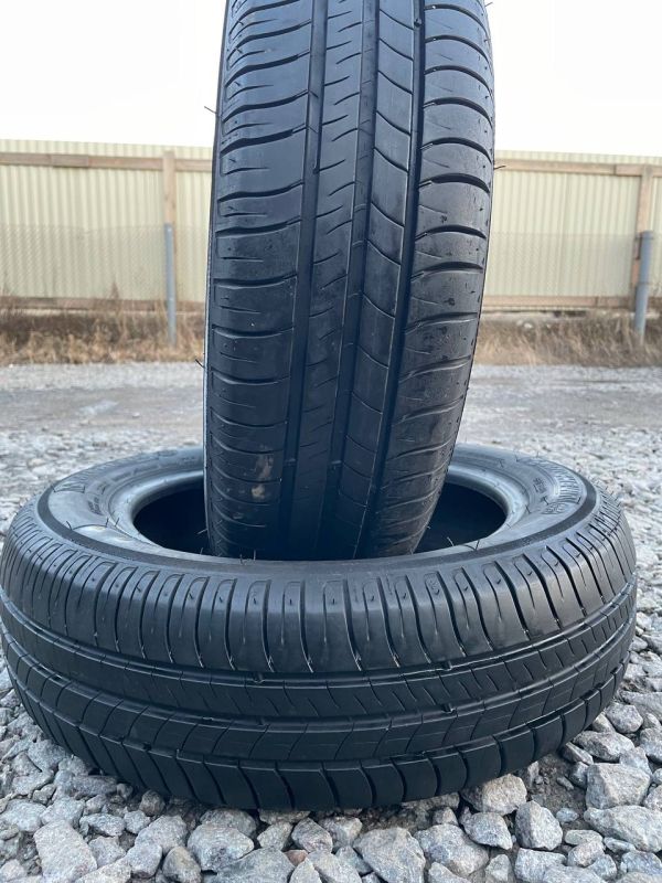 Шини пара Michelin 165/65 r15 літо Гума