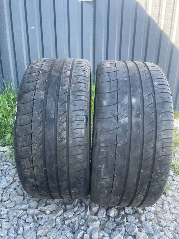 Шини пара Michelin 255/35 r19 літо резина