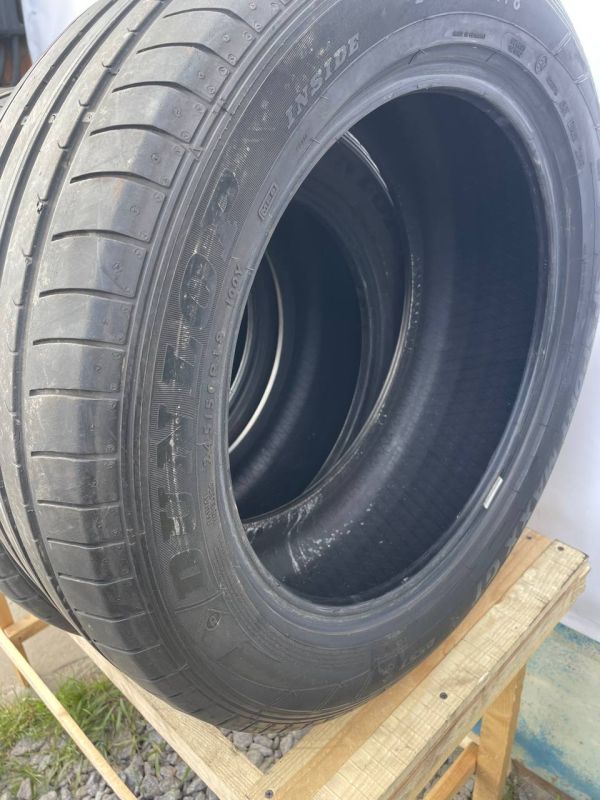 Шини комплект Dunlop 245/50 r18 літо резина