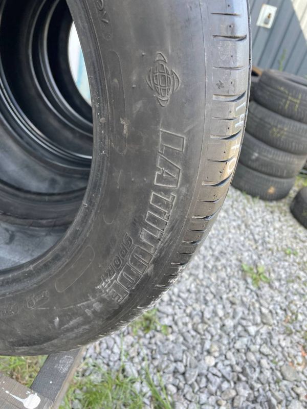 Шини пара Michelin 235/55 r17 літо резина