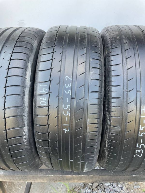 Шини пара Michelin 235/55 r17 літо резина