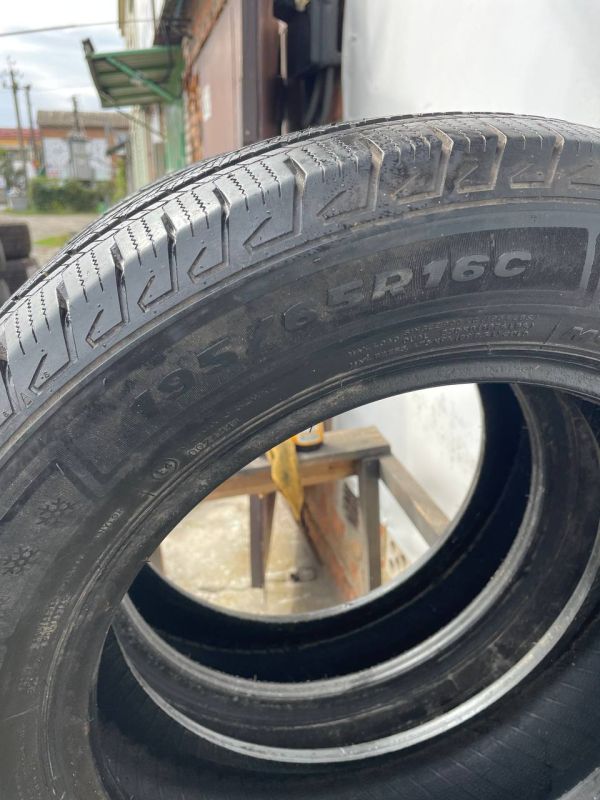 Шини пара 195/65 r16c зима резина