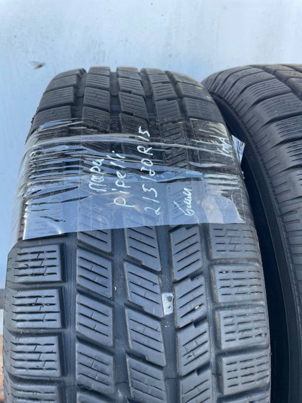 Шина пара Pirelli 215/70 r15 зима резина