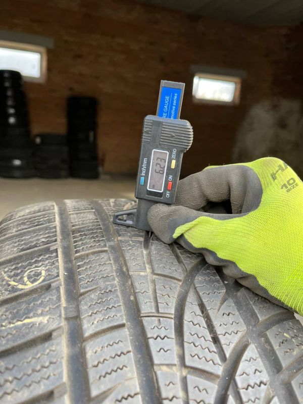 Шини пара HANKOOK WINTER I*CEPT EVO 215/45/R16 зима резина