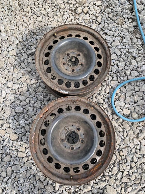 Диски пара Стальний Mercedes - Benz R16 7.0j PCD розболтовка 5х112 ET37 DIA66.6 2034000302