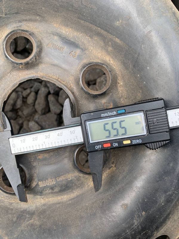 Диски пара сталеві VAG 6j15 R15 et 55 Розболтовка 5х112 штампований 7M0601027A