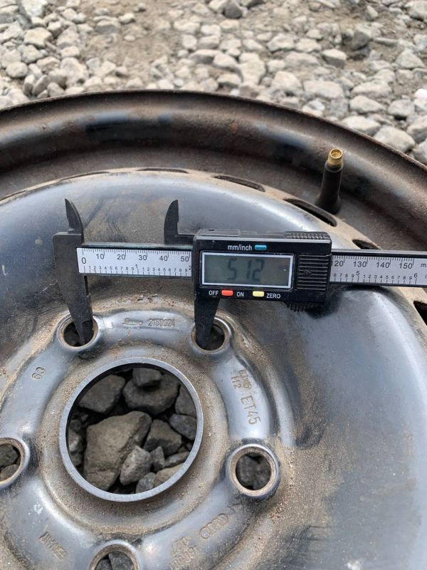 Диск стальний VW Audi Skoda R15 Et 45 Розболтовка 5x112 6jx15 h2 2150924