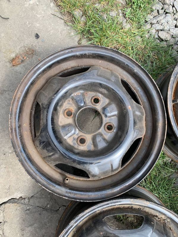 Диски металеві комплект R14 розболтовка 4x114.3 Mitsubishi 